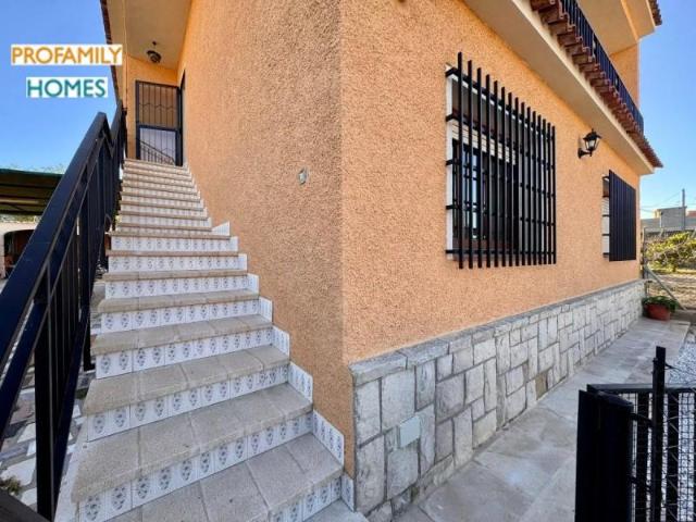 Casa en venta en Lloixa, l'Alacantí