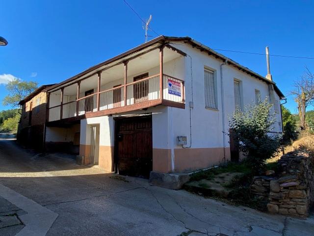 Chalet en venta en San Lorenzo, El Bierzo
