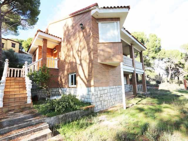 Casa en venta en San Martín De Valdeiglesias, Costa de Madrid