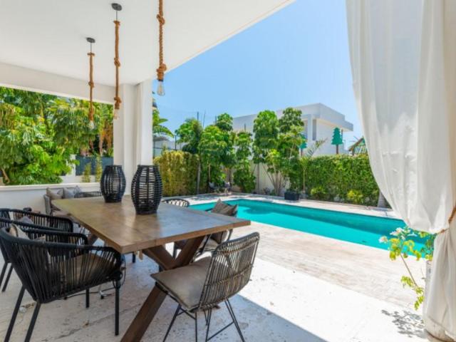 Casa en venta en La Font, l'Alacantí