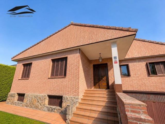 Casa en venta en Valdelagua, Santa Marta De Tormes