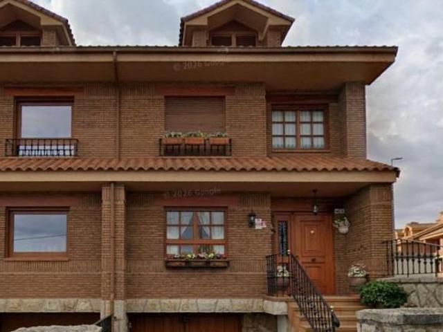 Casa en venta en Pobladura del Bernesga, Sariegos