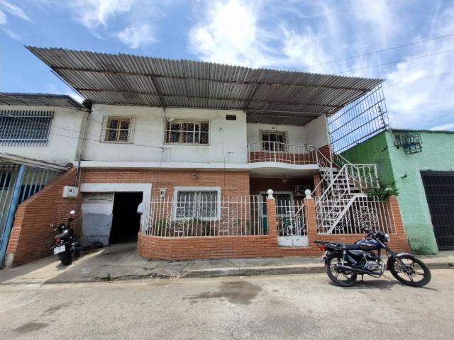 Casa en venta en Girardot, Aragua