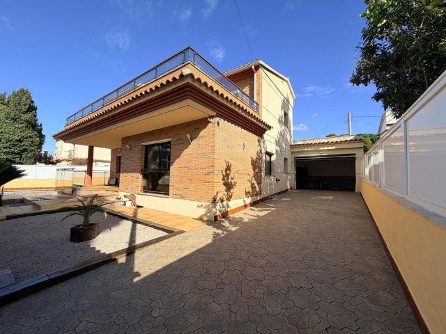 Casa en venta en Segur de Calafell, Baix Penedès