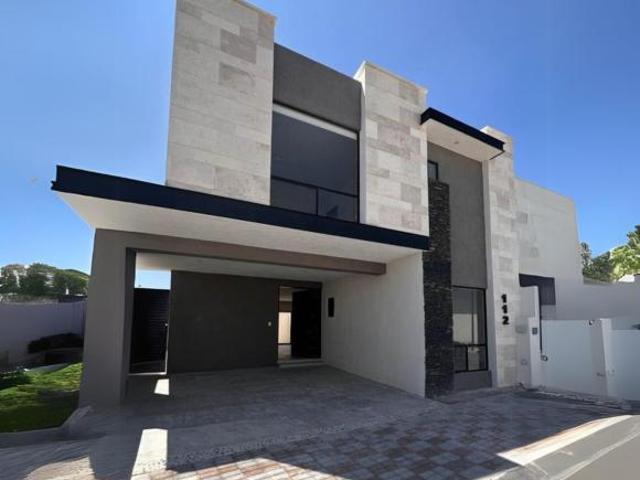 Casa en Venta – Seterra Residencial