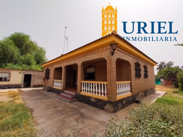 Casa en venta en La Rinconada, Andalucía