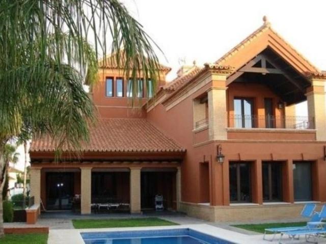 Casa en venta en Urbanización El Zaudín, Bormujos