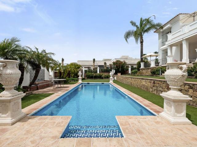 Casa en venta en La Carolina, Costa del Sol Occidental