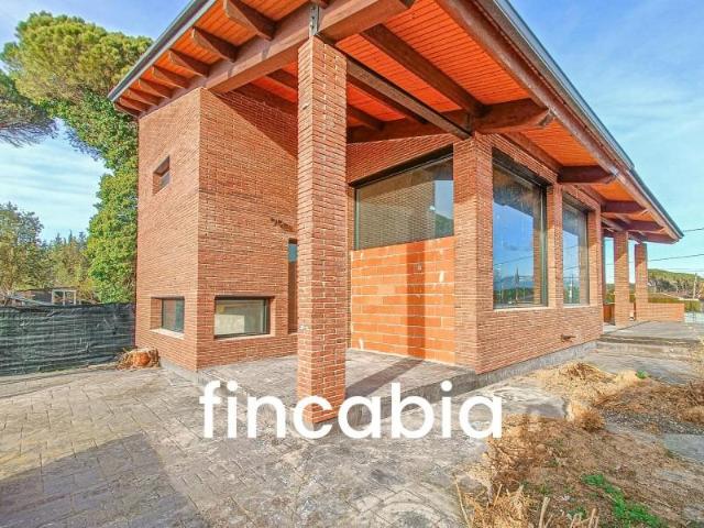 Casa en venta en Vallcanera, la Selva