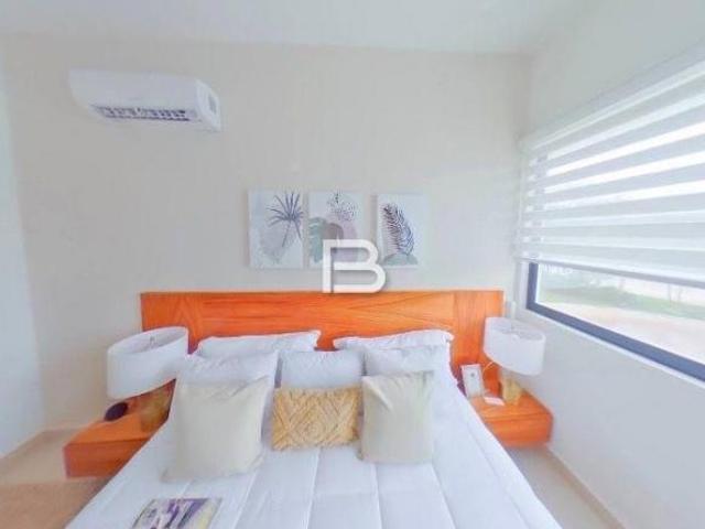 Casa En Venta Sobre Av. Huayacán En Sayab Residencial