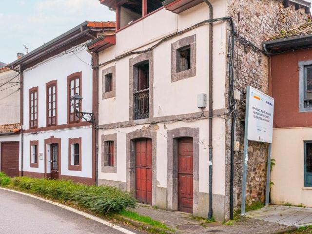 Casa en venta en Sobrescobio, Asturias
