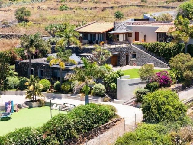 Casa en venta en Mesa del Mar, Tacoronte