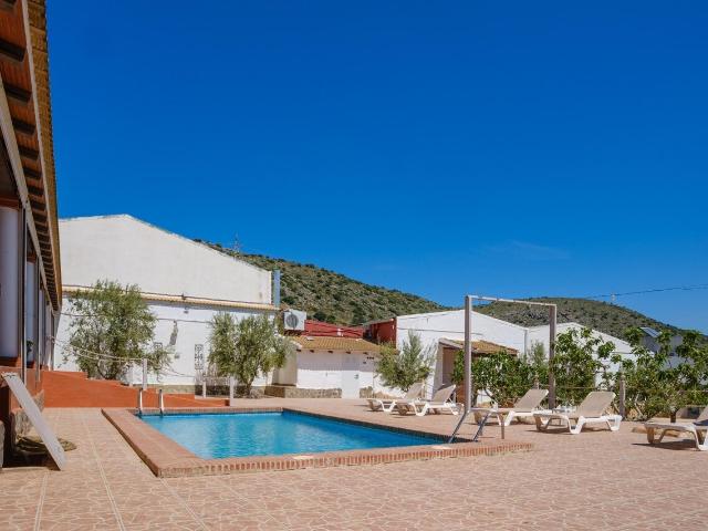 Chalet en venta en Guadalteba, Andalucía