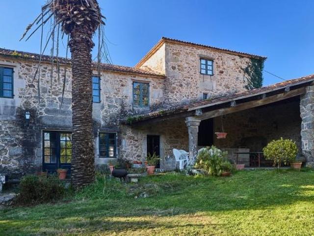 Casa en venta en Oza, Santiago