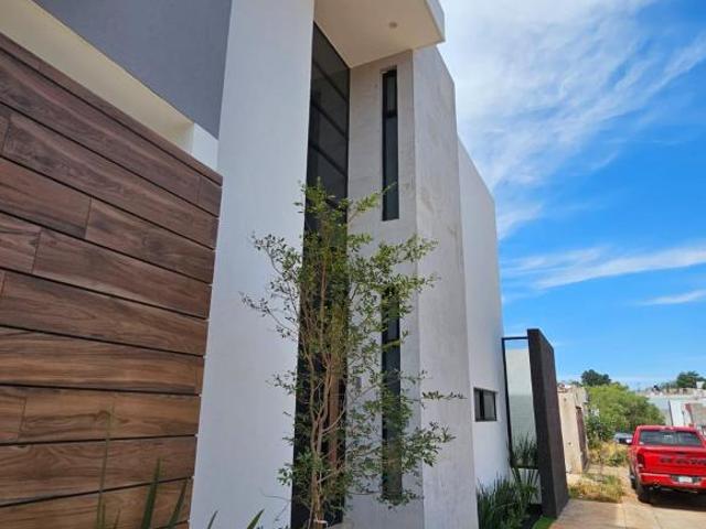 Casa en venta en Tepatitlán De Morelos, Jalisco