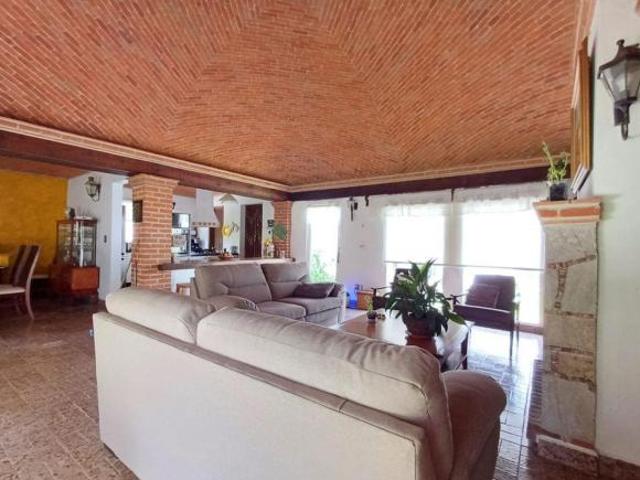 CASA EN VENTA TX QRO 5R 5B FRACC PRIVADO EXCLUSIVO CON ALBERCA,CONDOMINIO LOS PIRULES, TEQUISQUIAPAN