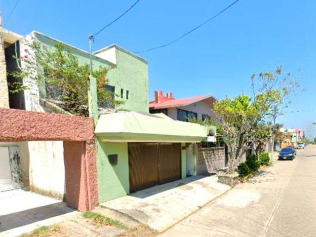 Casa en venta en Coatzacoalcos, Veracruz
