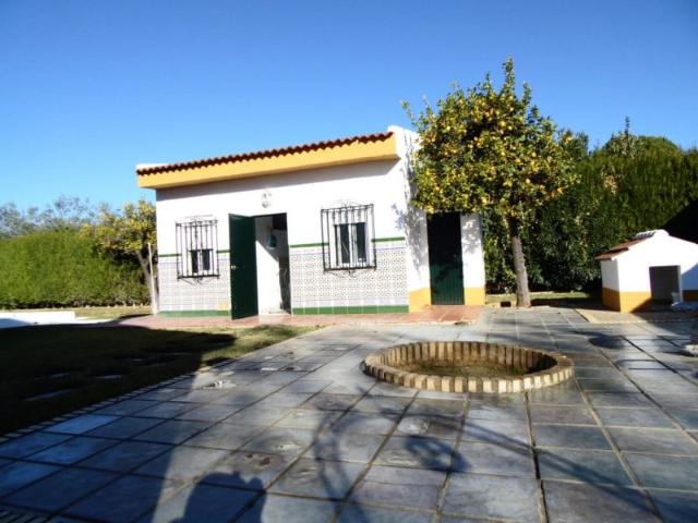 Casa en venta en Umbrete, Andalucía
