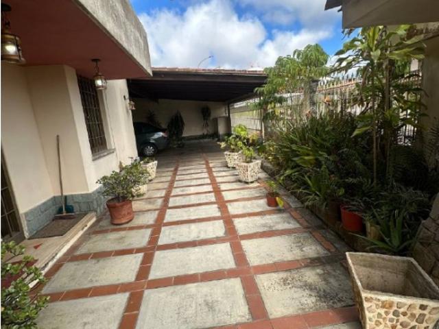 Casa en venta en Francisco Linares Alcántara, Miranda