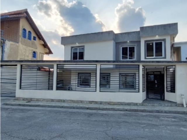 Casa en venta en Urbanización Parque El Retiro, San Antonio de Los Altos