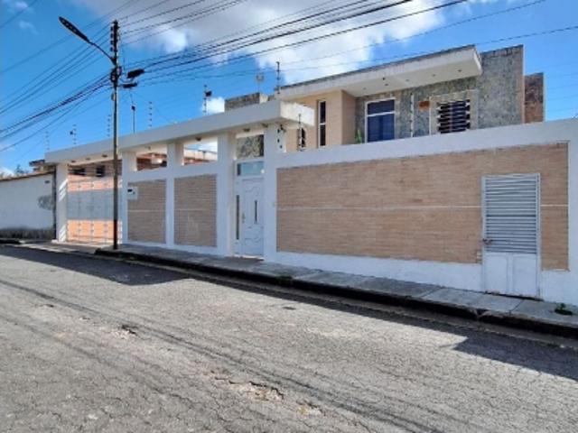 Casa en venta en Francisco Linares Alcántara, Miranda