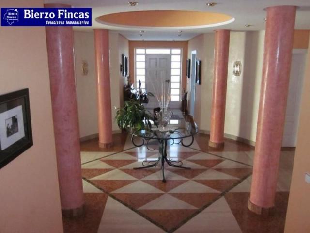 Casa en venta en Valdefresno, Castilla y León