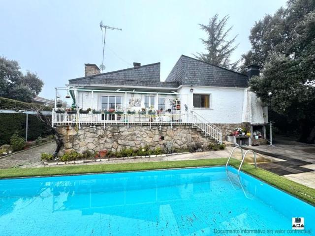 Casa en venta en Cerro Alarcón, Valdemorillo