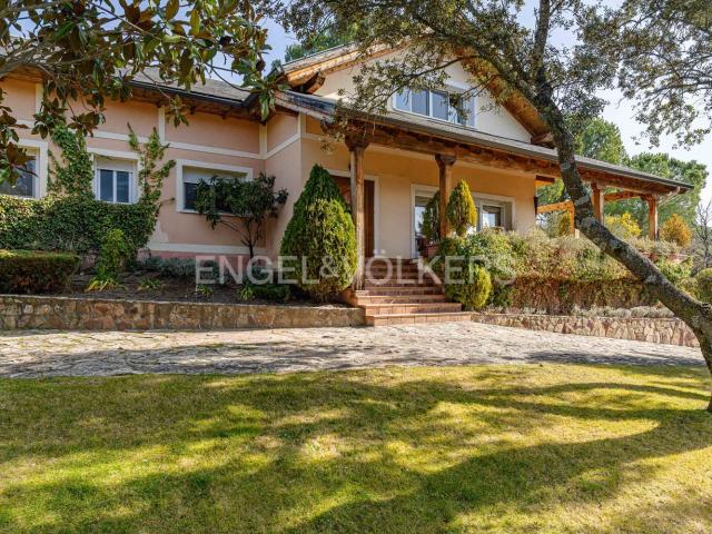 Casa en venta en Navalagamella, Cerro Alarcón