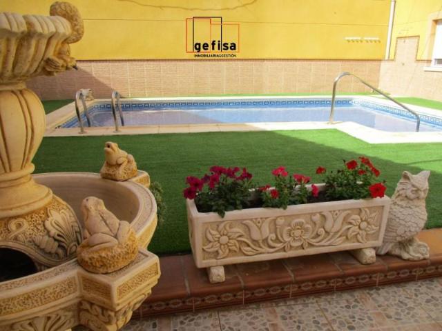 Casa en venta en Los Ángeles, Ciudad Real