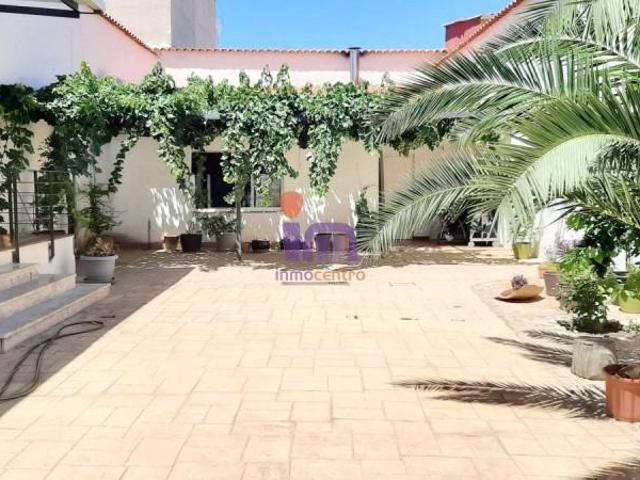 Casa en venta en Los Ángeles, Ciudad Real