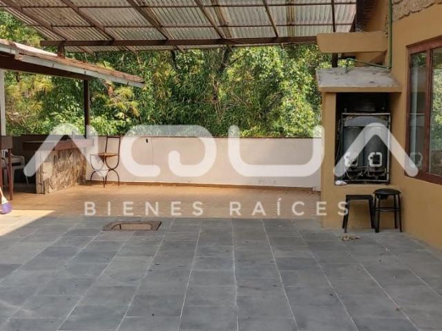Casa en renta en Valle De Bravo, Estado de México