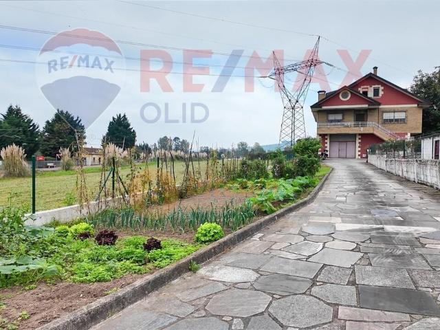 Chalet en venta en Viérnoles, Torrelavega