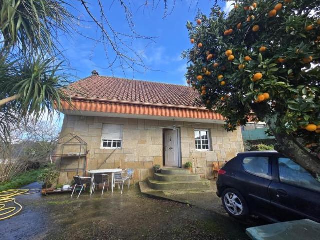 Casa en venta en Teis, Vigo