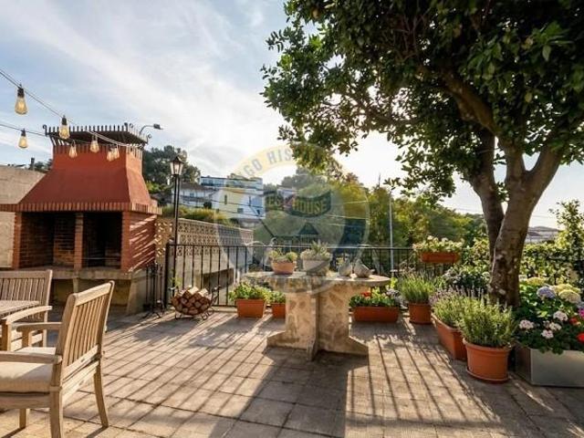 Casa en venta en Mos, Vigo