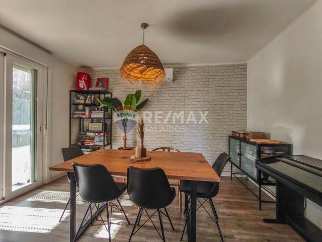 Casa en venta en O Portal, Vigo