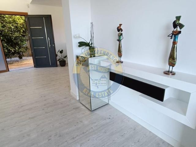 Casa en venta en Saiáns, Vigo