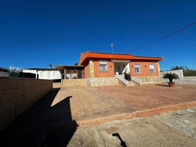 Casa en venta en el Camp de Túria, Valencia