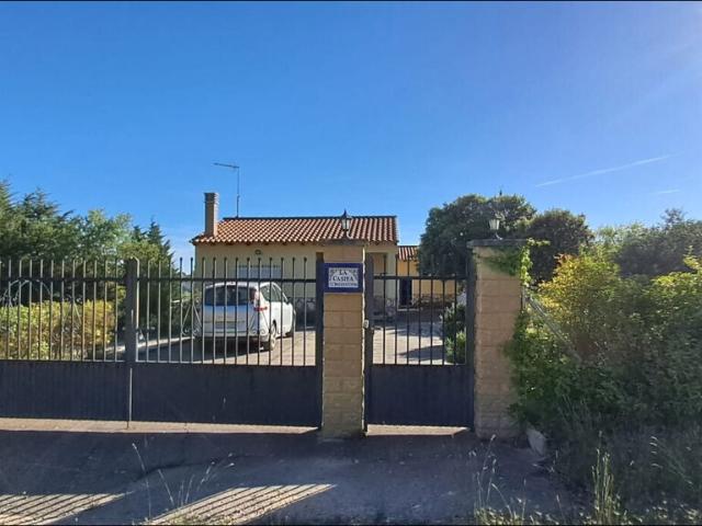 Chalet en venta en Villar De Cañas, Castilla-La Mancha