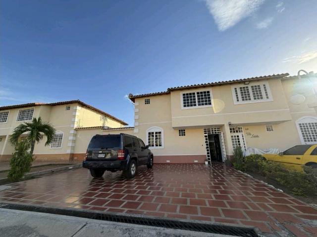 Casa en venta en Guatire, Miranda