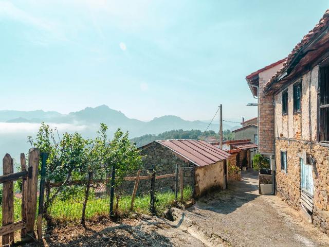 Chalet en venta en Laviana, Asturias