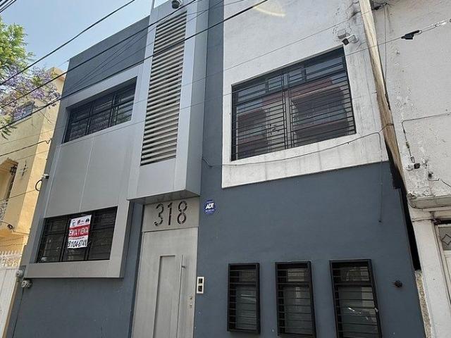 Casa en renta en Venustiano Carranza, Ciudad de México
