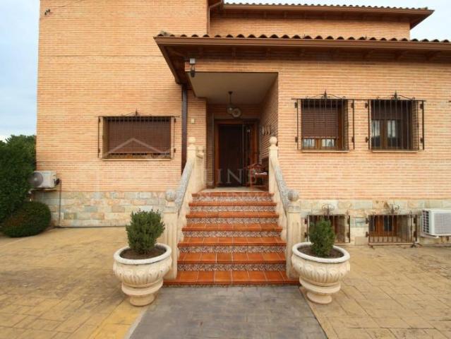 Casa en venta en Pradillos, Yeles
