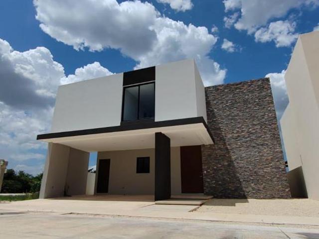 Casa en Venta Zona Cholul, Tixcuytun Yucatan, entrega inmediata