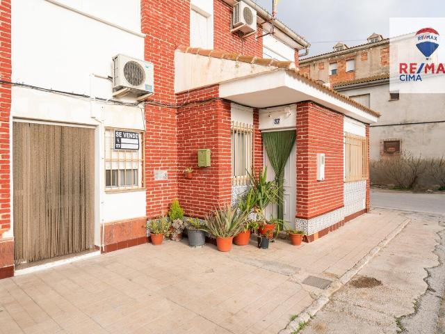 Chalet en venta en Zújar, Granada