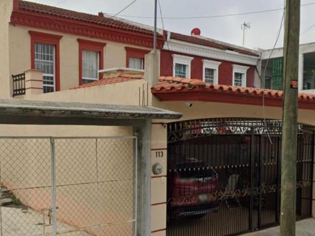 CASA EN VENYA EN JPSEFA ORTIZ 113