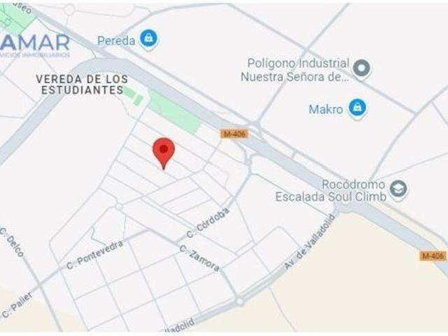 Casa en venta en Valverde De Leganés, Flores