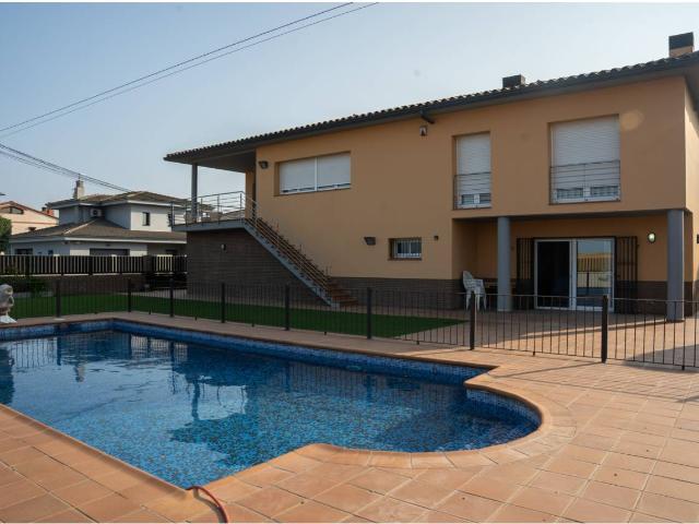 Casa en venta en Vilamalla, Girona