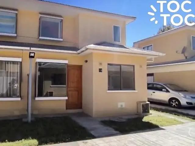 Casa en arriendo en El Peumo, Villa Alemana