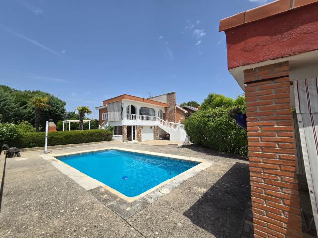 Casa en venta en Villar Del Olmo, Eurovillas