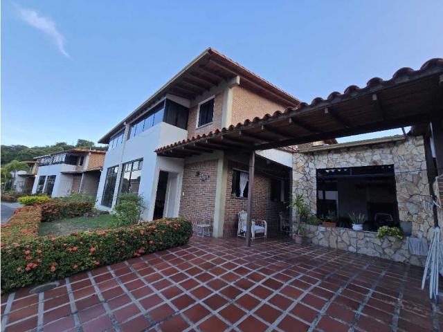 Casa en venta en Guatire, Miranda